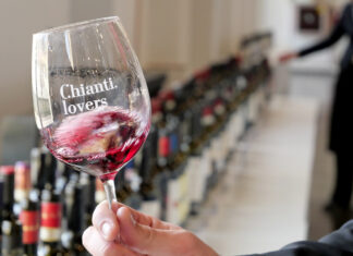 Chianti e Morellino, a Firenze in anteprima oltre 400 etichette