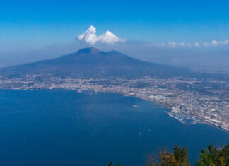 Tradizioni in bottiglia: i vini campani per le feste