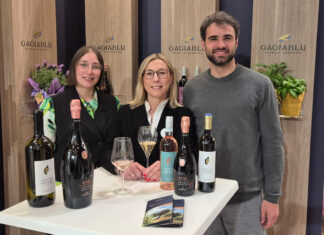 Gagiablu: la passione per la Maremma che si fa vino